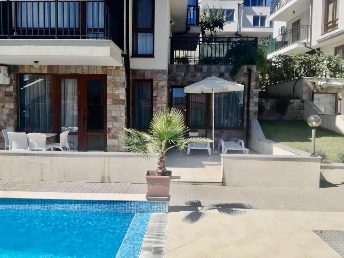 Apartments In Villas Apolon ソゾポル エクステリア 写真