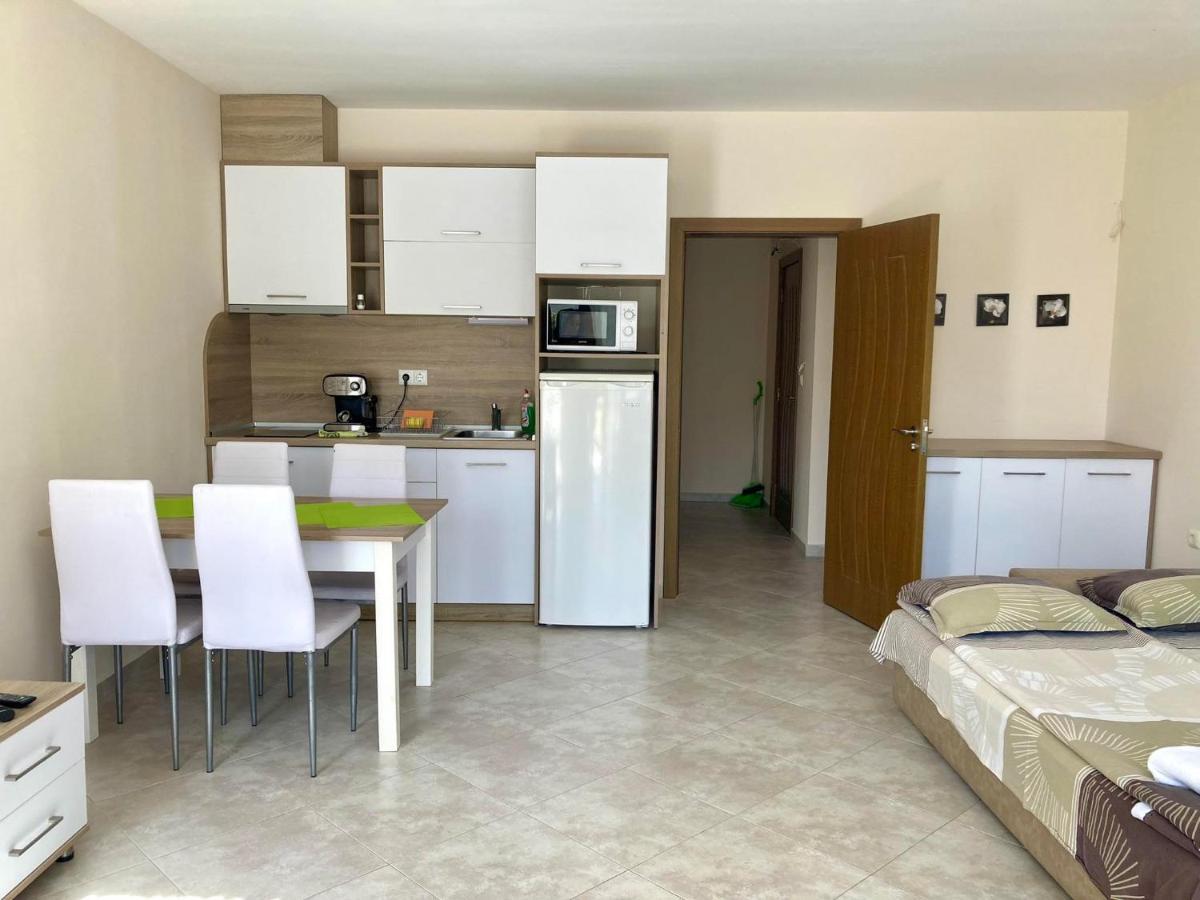 Apartments In Villas Apolon ソゾポル エクステリア 写真